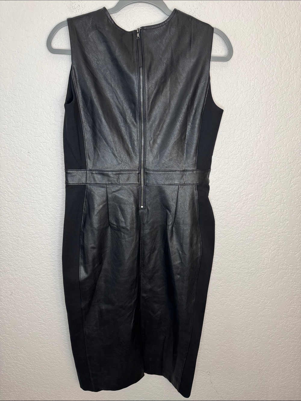 Spanx Leather-Like Combo Sheath Dress Medium Black Mixed Media - Picture 4 of 7